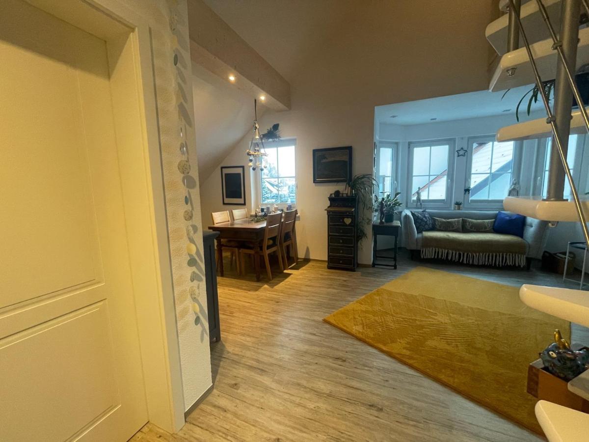 Blaue Haus - Ein Sommertraum Und Ein Wintermaerchen Homestay