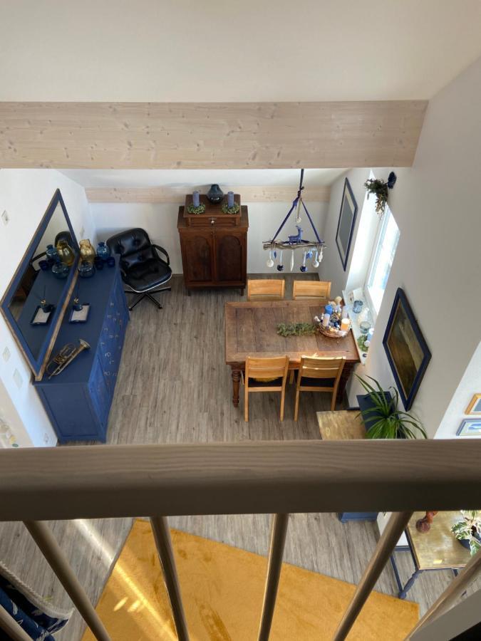 Homestay Blaue Haus - Ein Sommertraum Und Ein Wintermaerchen *