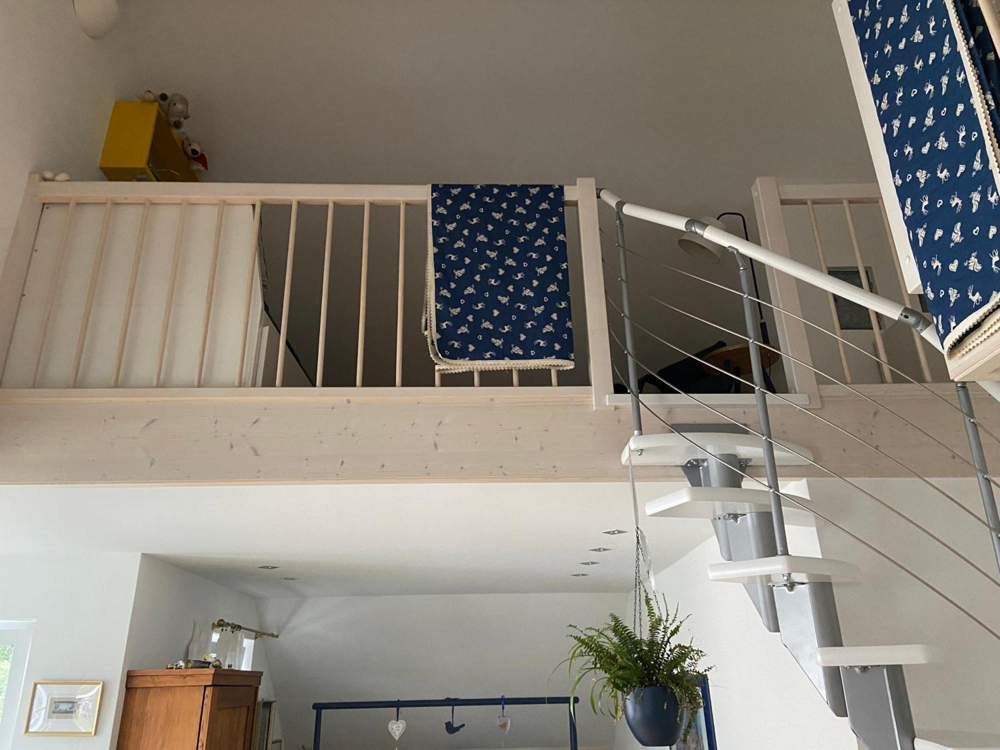 Homestay Blaue Haus - Ein Sommertraum Und Ein Wintermaerchen